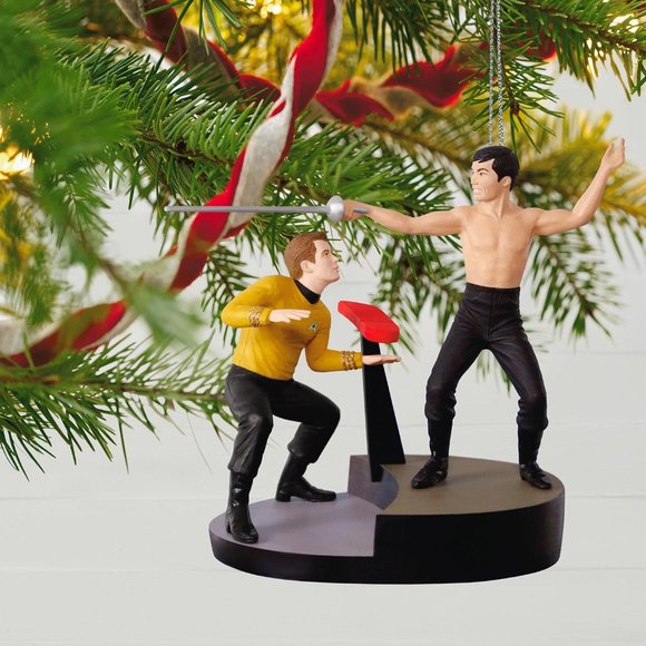 New! Star Trek Captain Kirk & Sulu Hallmark Keepsake Ornament 2018 + Sound - Picture 5 of 5